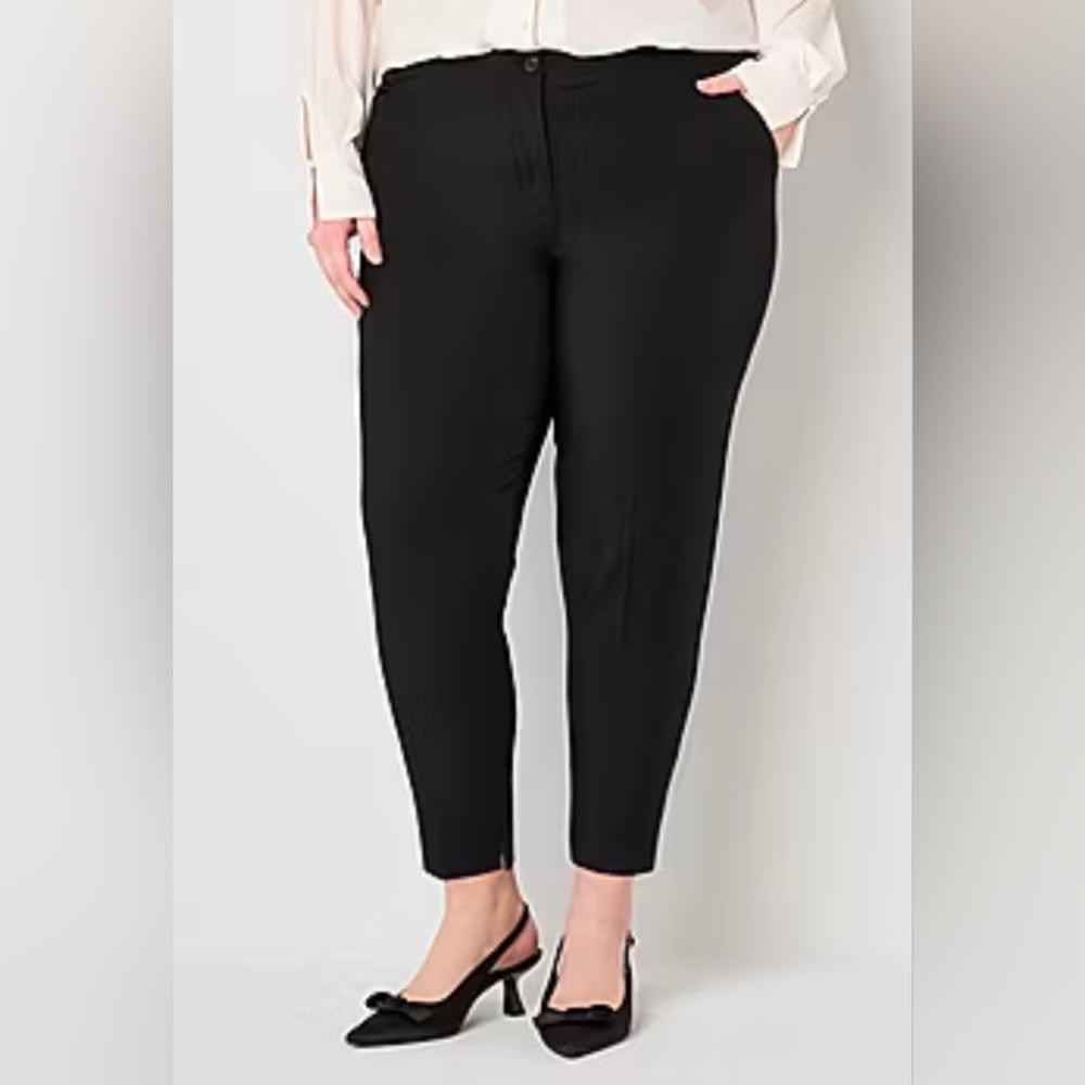 Worthington Plus Women's Black Slim Leg Ankle Pants